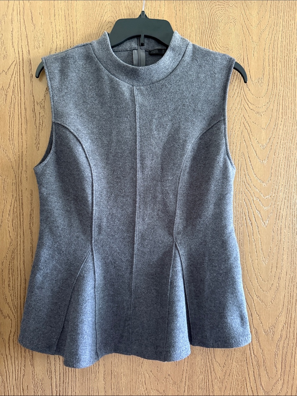 Zara Sleeveless Funnel Neck Peplum Top - Gray